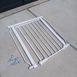Doorway dog gate