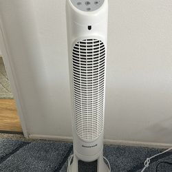 Honeywell fan with remote