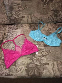 Victoria secret size small bras