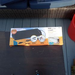 Thunderbolt Solar Battery Charger