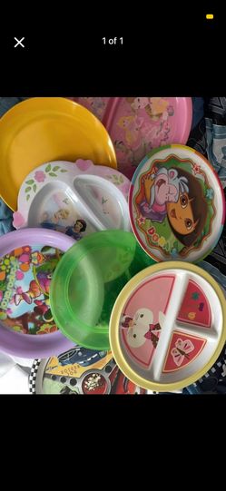 Assorted Kids' Plates with Various Characters