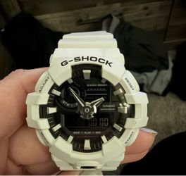 White G Shock