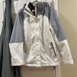 Women’s Raincoat medium