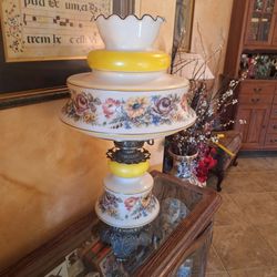 Vintage 3 Way Hurricane Lamp Quoizel 1973 Granny Core