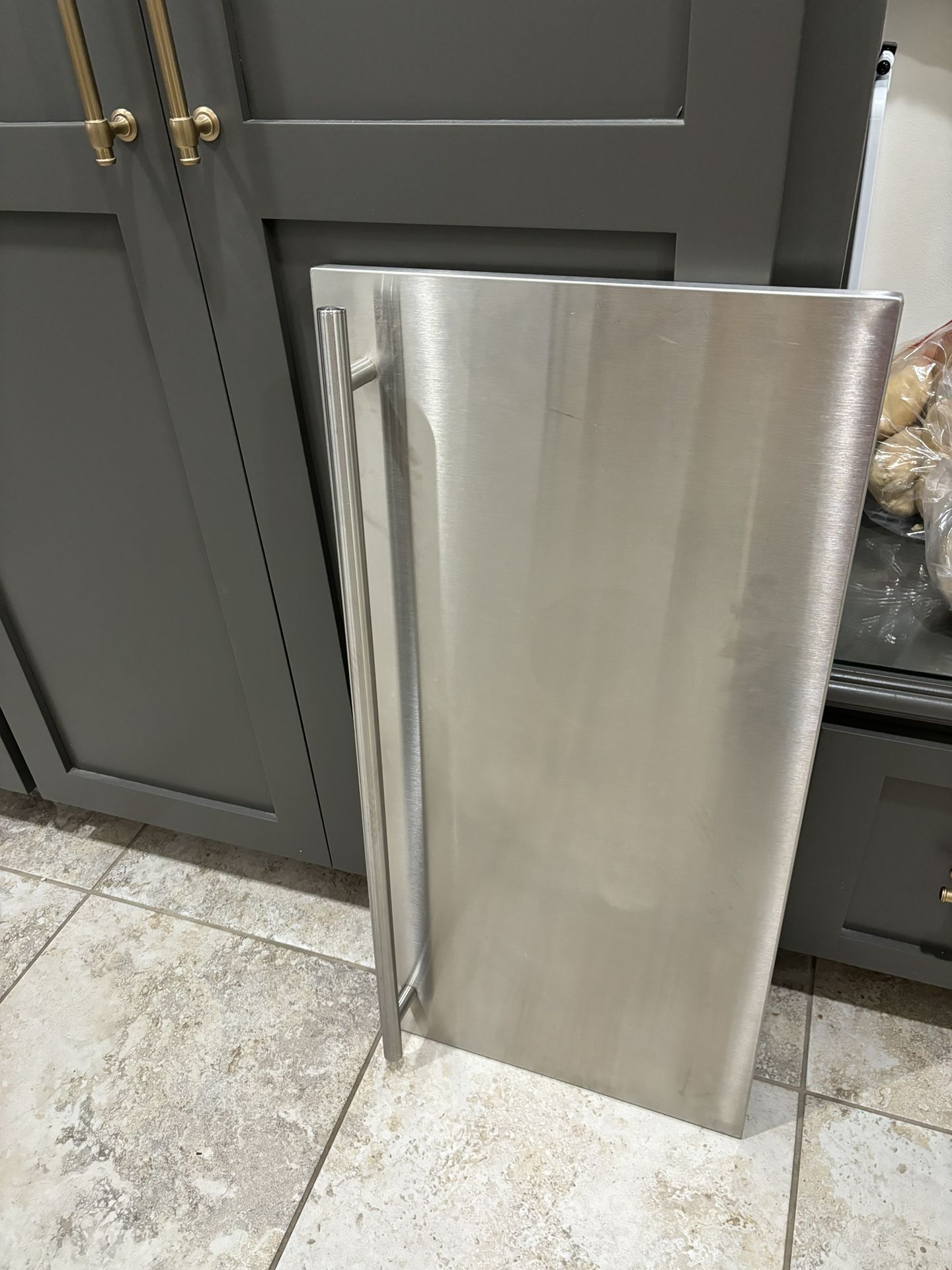 Ice Maker Door-stainless. Fits UNC15NJ11