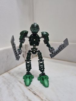 LEGO Bionicle Toa Matau (8605) 