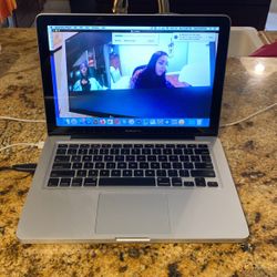 MacBook Pro 13 Inch