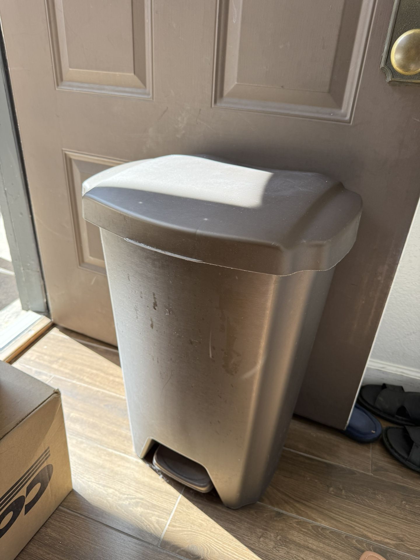 Step Trash Can