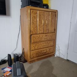 80's Wooden Dresser 