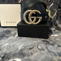 Limited Edition Gucci Belt Men’s Fits  32-40 Waist 