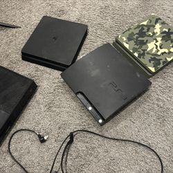 2 PS4’s 1ps3 And One X Box 1