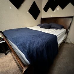 Wooden Queen Size Bed Frame