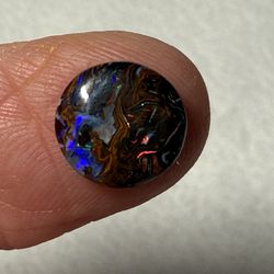Boulder Opal! Amazing colors shine throughout! Shipping available
