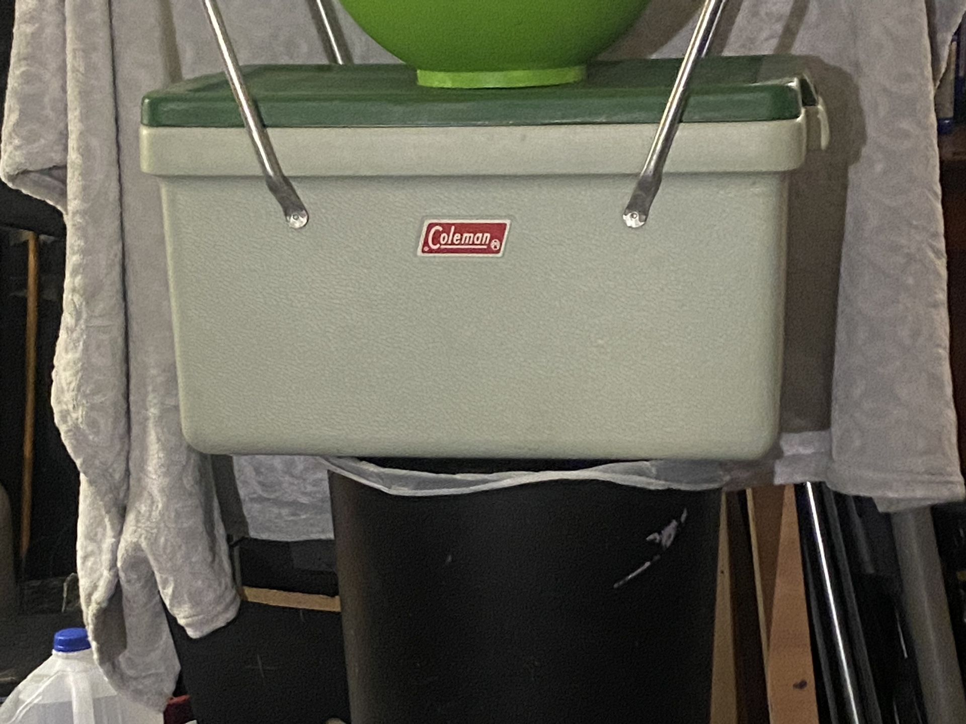 Vintage Coleman Picnic Basket Style Cooler 1972