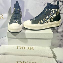 🥰Authentic Dior Walk’n’Dior Platform Sneakers – Women’s 8.5 & 9 In-Hand