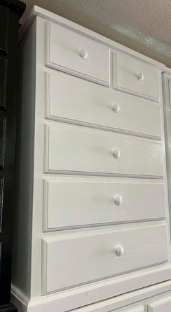 Pinewood white duplex. 6 drawer dresser