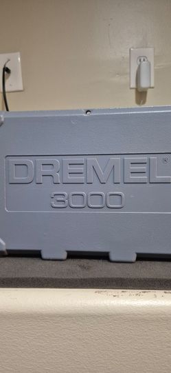 Dremel 3000 Rotary Tool With Case