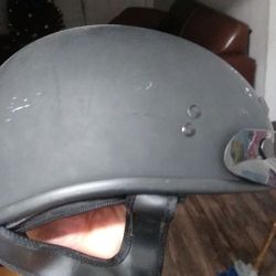 Gmax half helmet Size large 