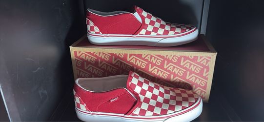 Vans Slip-On Checkerboard Sneakers 7.5 woman’s