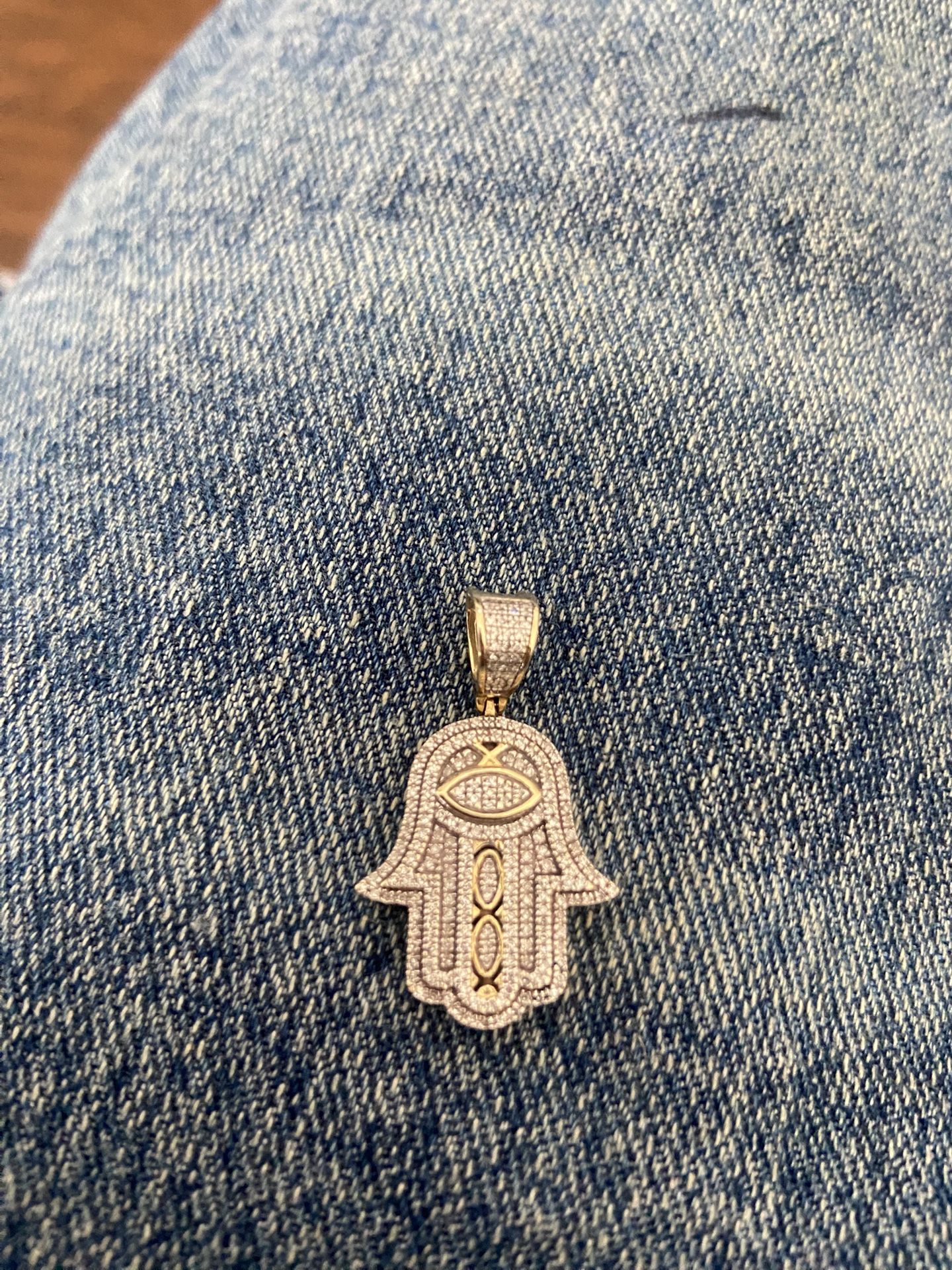 10 K Pendant Si Diamonds