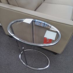 Oval Glass Top End Table, Chrome Base 