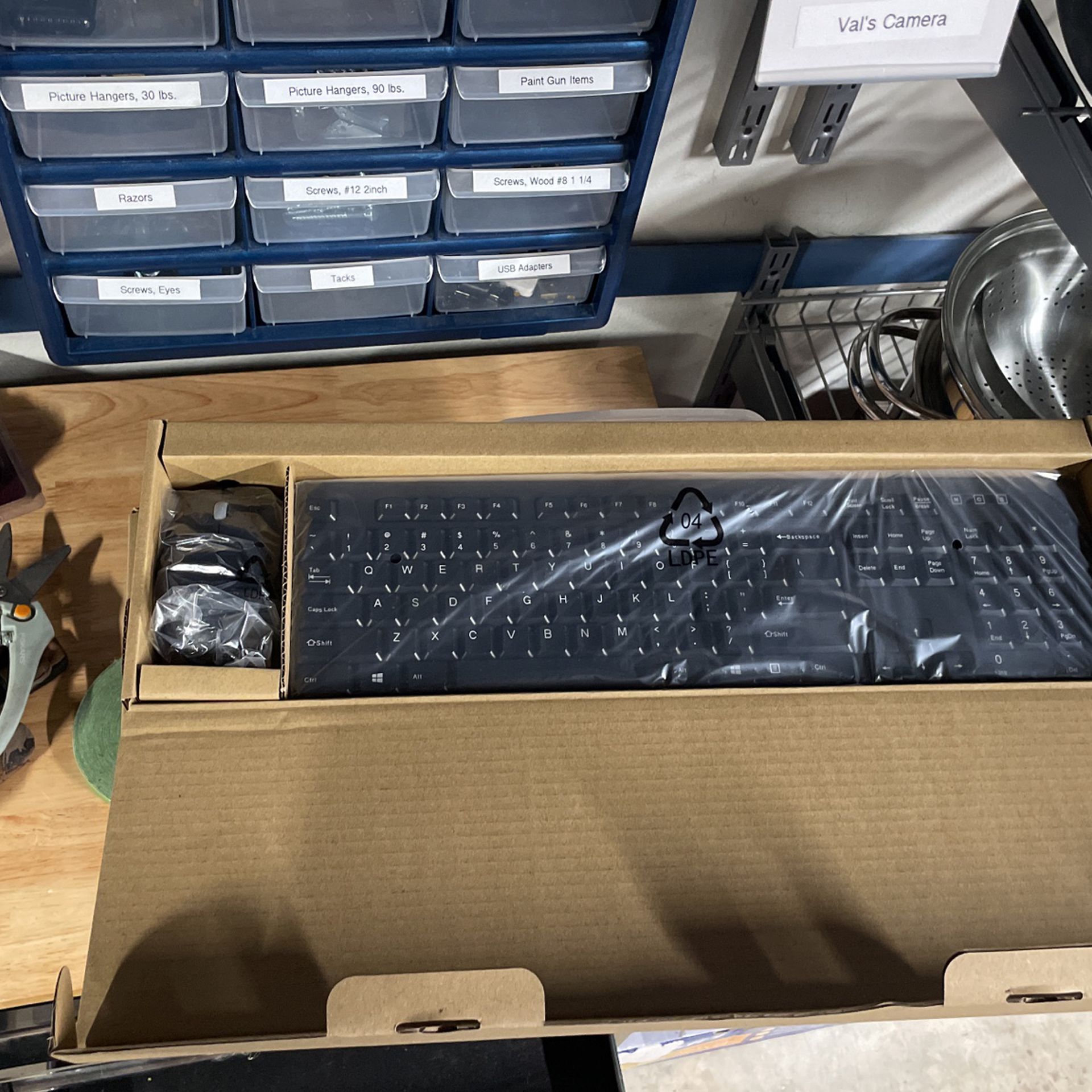Generic USB Black Keyboard and Mouse