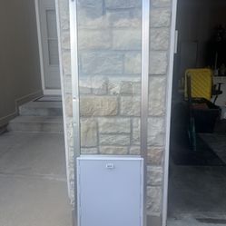 Sliding Glass Dog Door Insert. LARGE 
