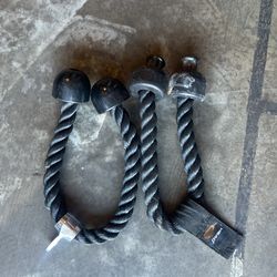 Workout rope attachments for cable machine