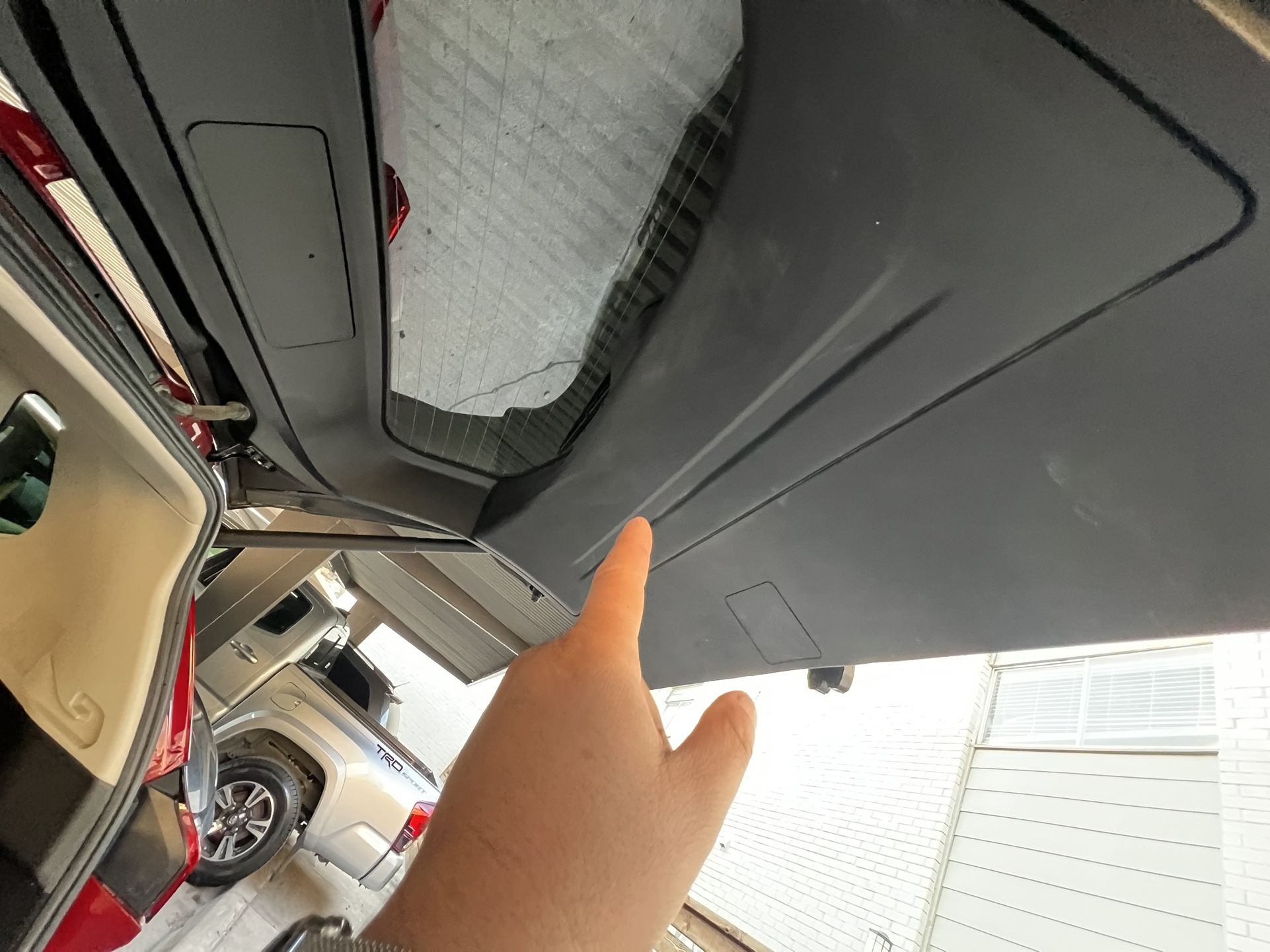 I for Cover For Tell Gate For Nissan Ruge Sv 2024