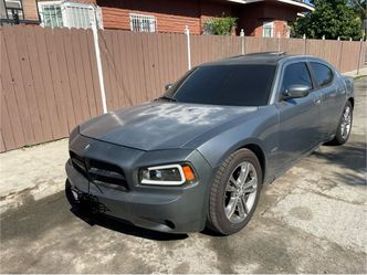 Got a 2006 car runs good asking 5500