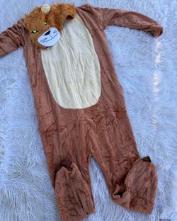 Adults lion costume