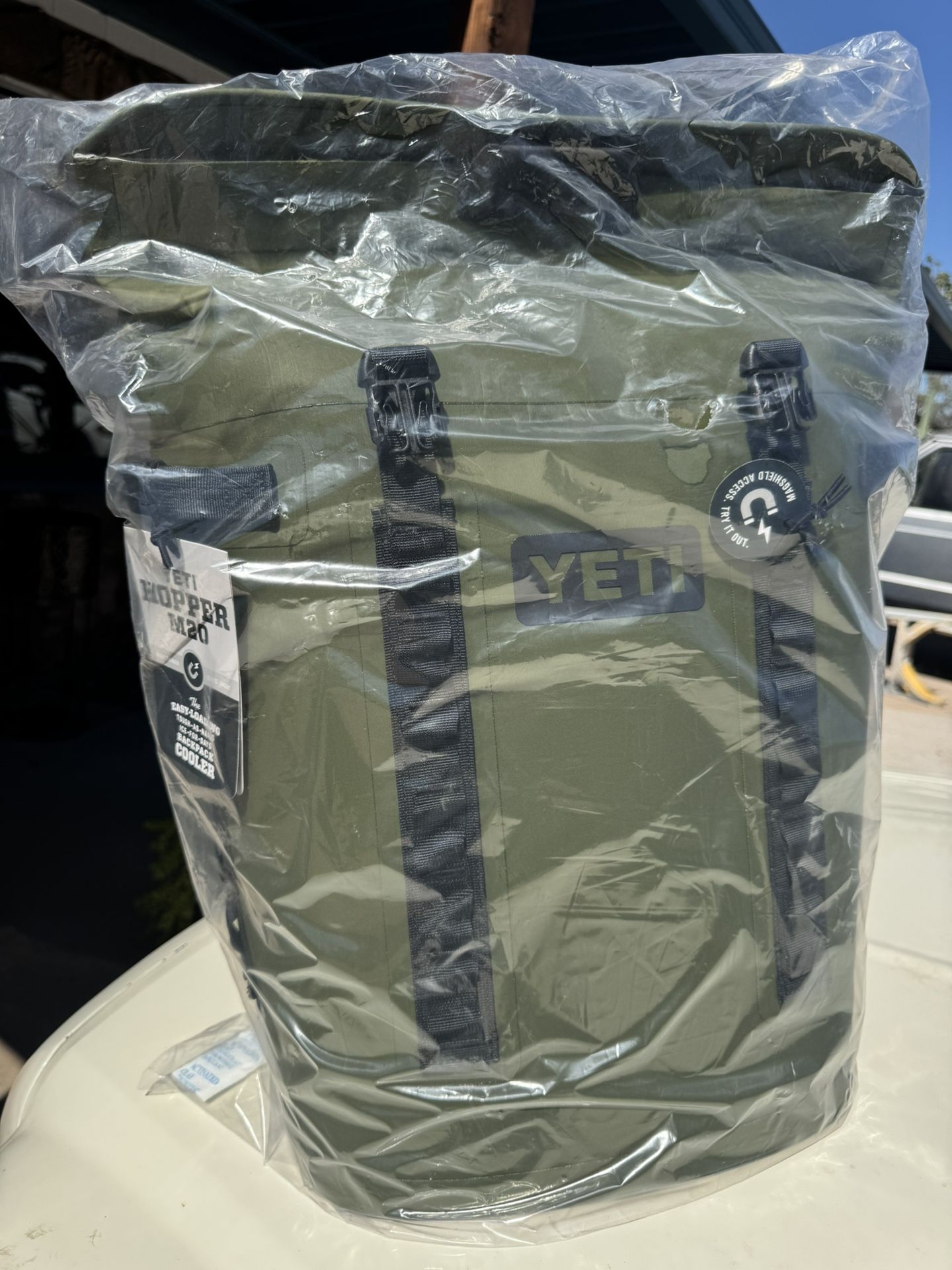 YETI Hopper M20