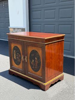 Vintage Drexel Heritage Chinoiserie Server