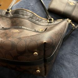 Brown And Black Coach Bag With Wallet 