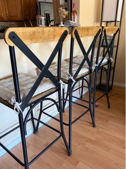 3 Bar Stools