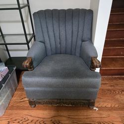 Sweet Chair