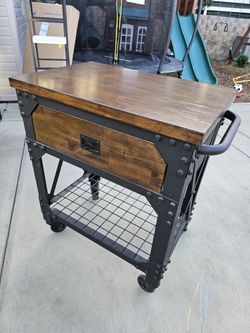 Furniture Rolling Side Table