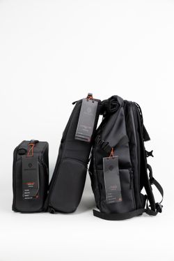 WANDRD PRVKE 31L V3 Camera Backpack + Essential & Pro Camera Cubes