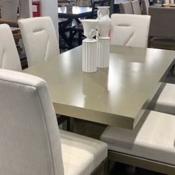7 Piece Dining Table 