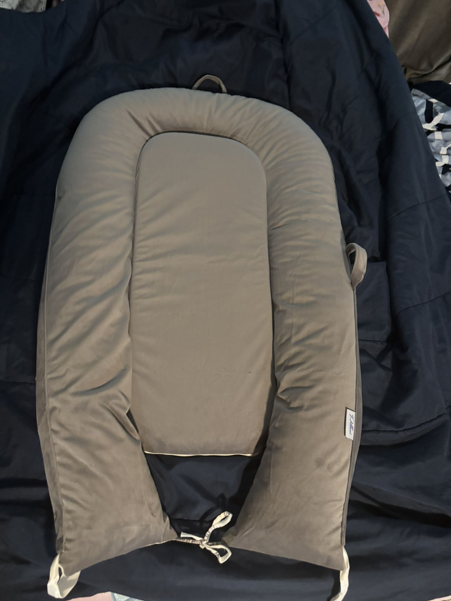 Baby Lounger And Diaper Bag