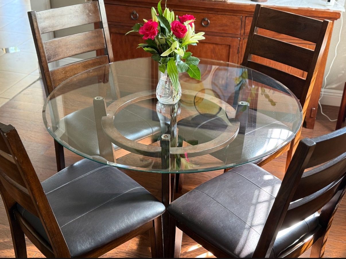 Four Person Dining Table