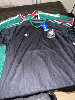 MEXICO 26 THIRD AUTHENTIC JERSEY Black size 2XL