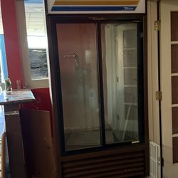 True® Refrigerated Merchandiser 2 
