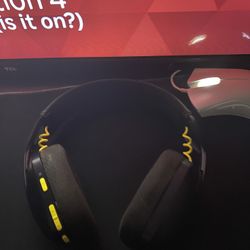 G435 logetich gaming headset with usb