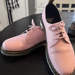 Rare, limited edition, Doc, Martin, pink Oxford, men’s!   