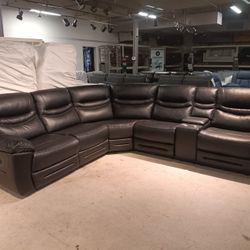 Bonnie Sectional