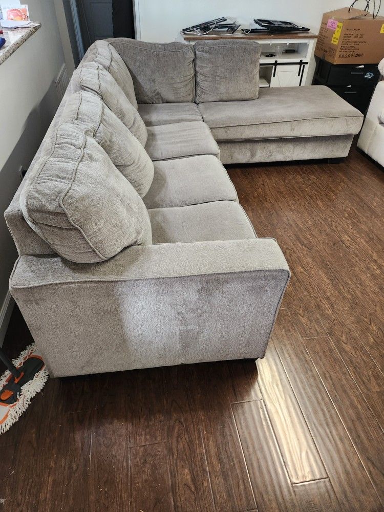 Used Gray sectional couch