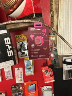 iJoy Gemstone Pro Wireless Earbuds Pink