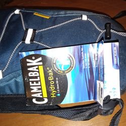 UNUSED CAMEL BAK HYDRATION BACK PACK