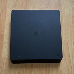 PS4 SLIM 500 GB 